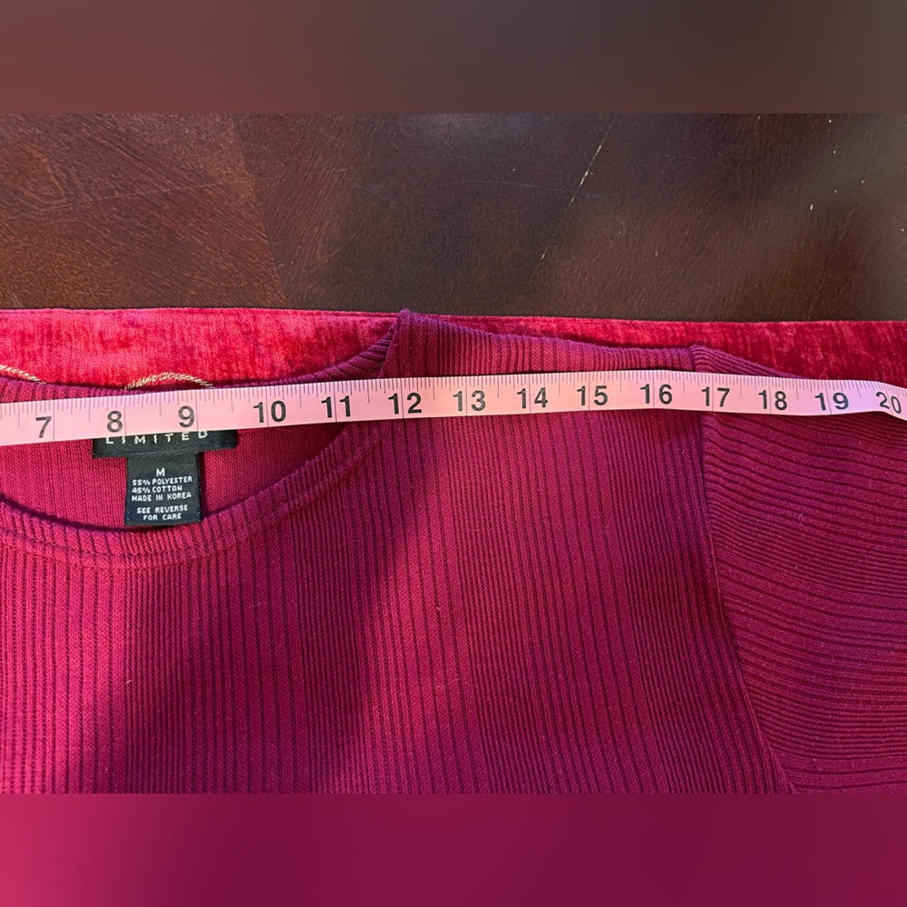 Limited Deep Red Ribbed Top - Picture 2 of 11